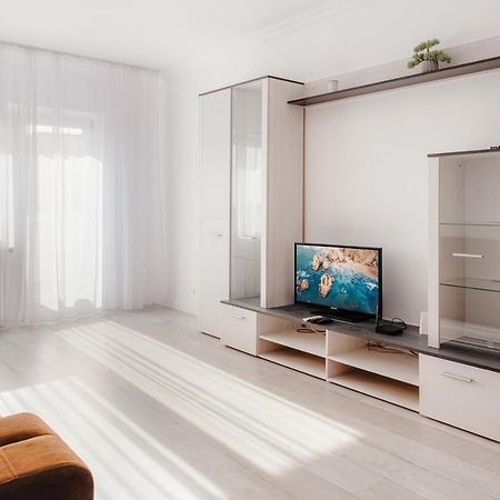 Apartament 2 Camere, Decomandat, In Zona Centrala Bucureşti Eksteriør bilde