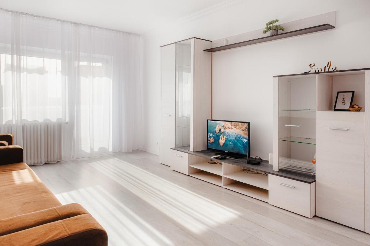 Apartament 2 Camere, Decomandat, In Zona Centrala Bucureşti Eksteriør bilde