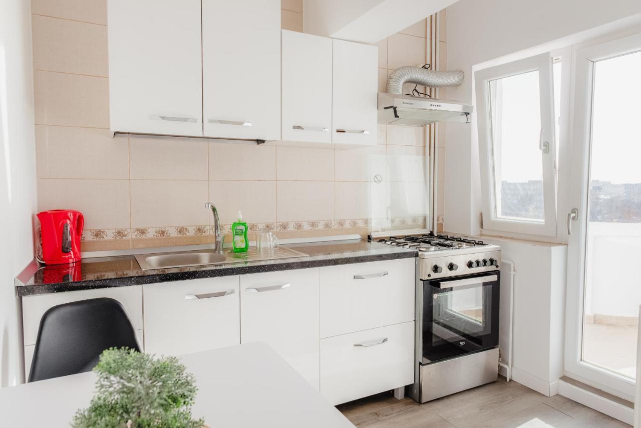 Apartament 2 Camere, Decomandat, In Zona Centrala Bucureşti Eksteriør bilde